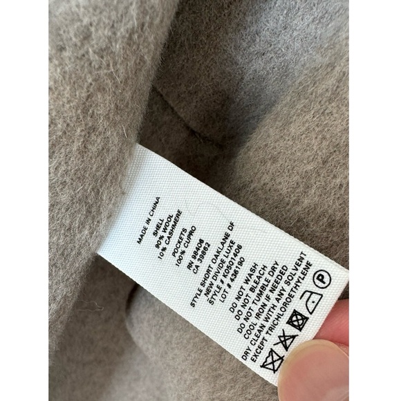 Theory Short OAKLANE DF  Wool Cashmere Coat | New with tags | Small - Picture 8 of 13
